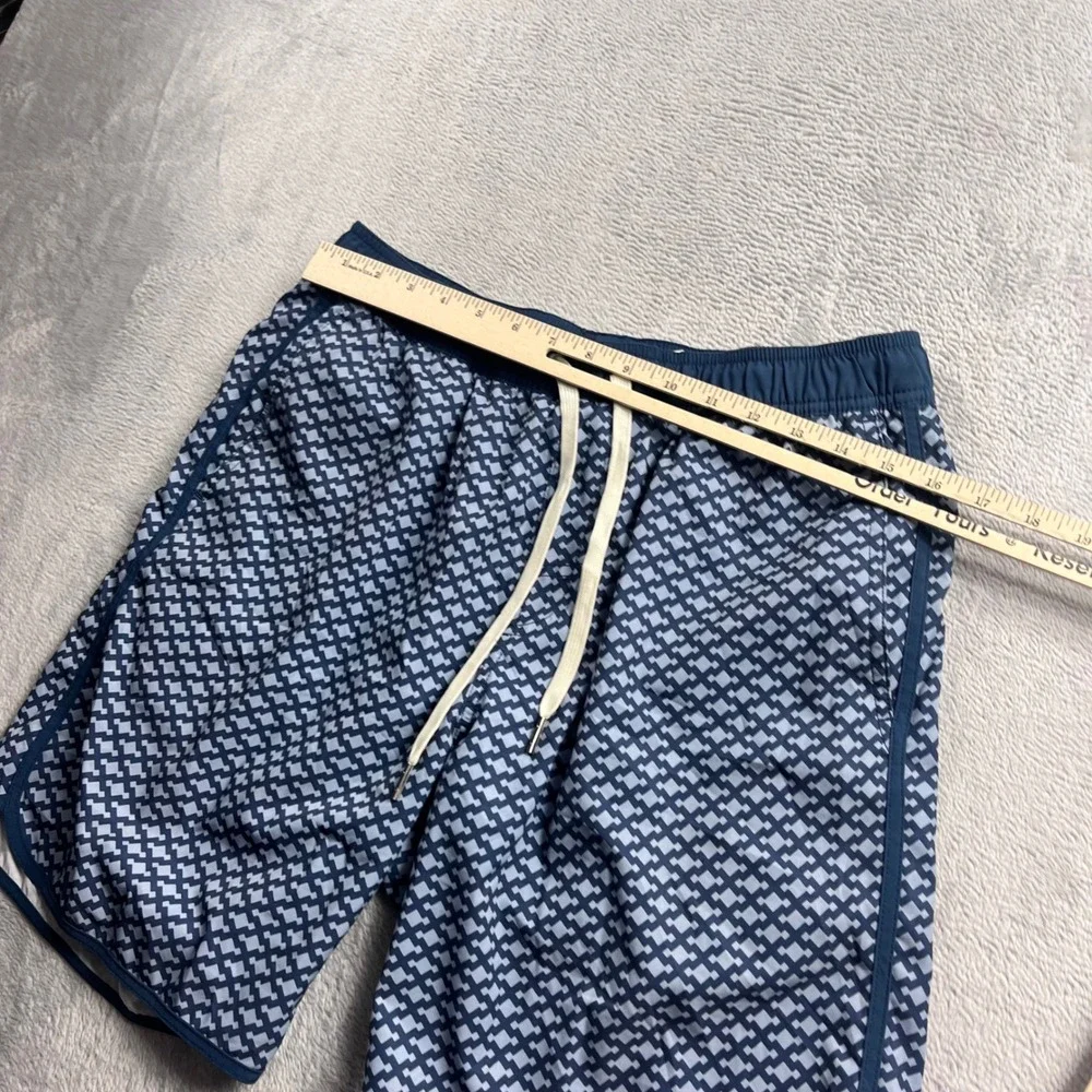 Fair Harbor Men Blue Geometric Diamond Print Swim Trunks Size L Drawstring Liner